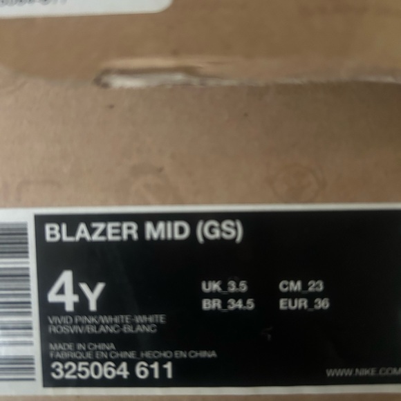 Nike Pink and White High-Top Sneakers - Picture 4 of 4